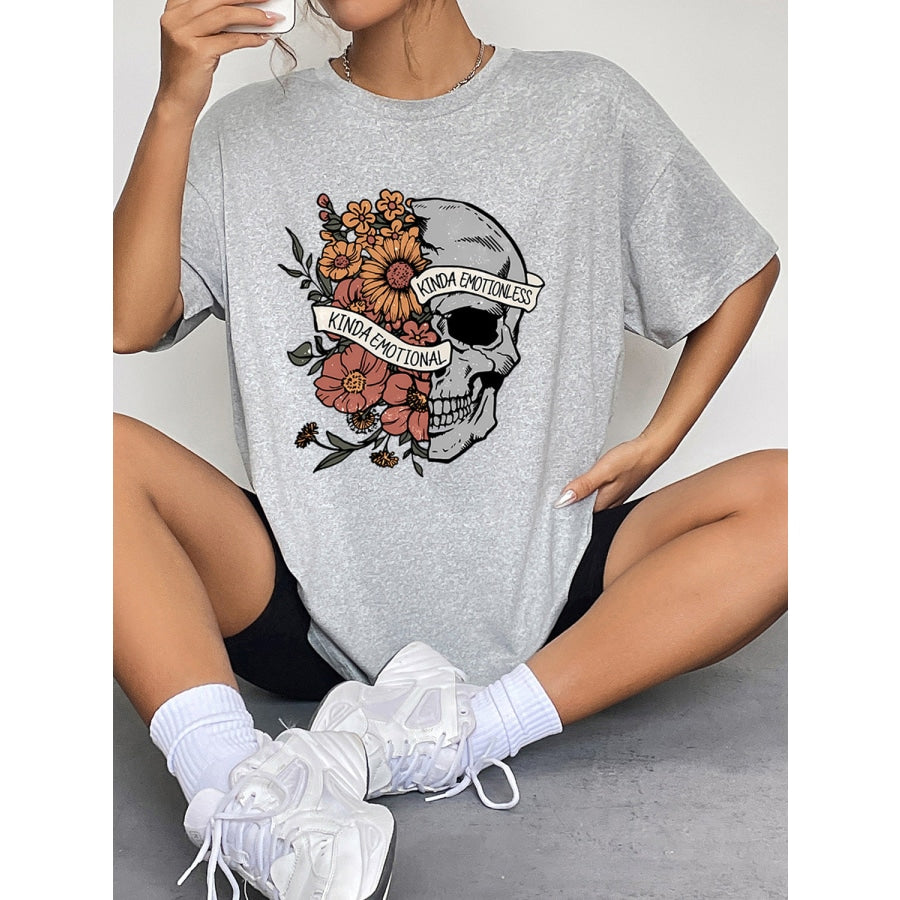 Round Neck Short Sleeve Graphic T-Shirt