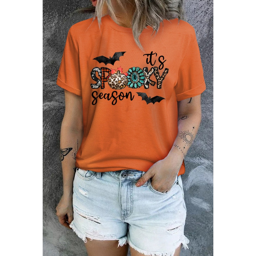 Round Neck Short Sleeve IT’S SPOOKY SEASON Graphic T-Shirt
