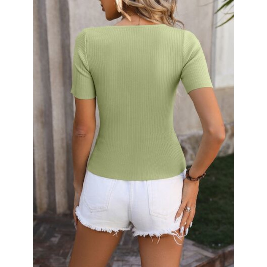 Round Neck Short Sleeve Knit Top Apparel and Accessories