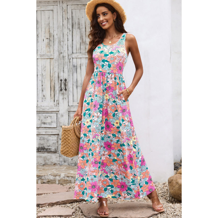 Round Neck Sleeveless Maxi Dress with Pockets