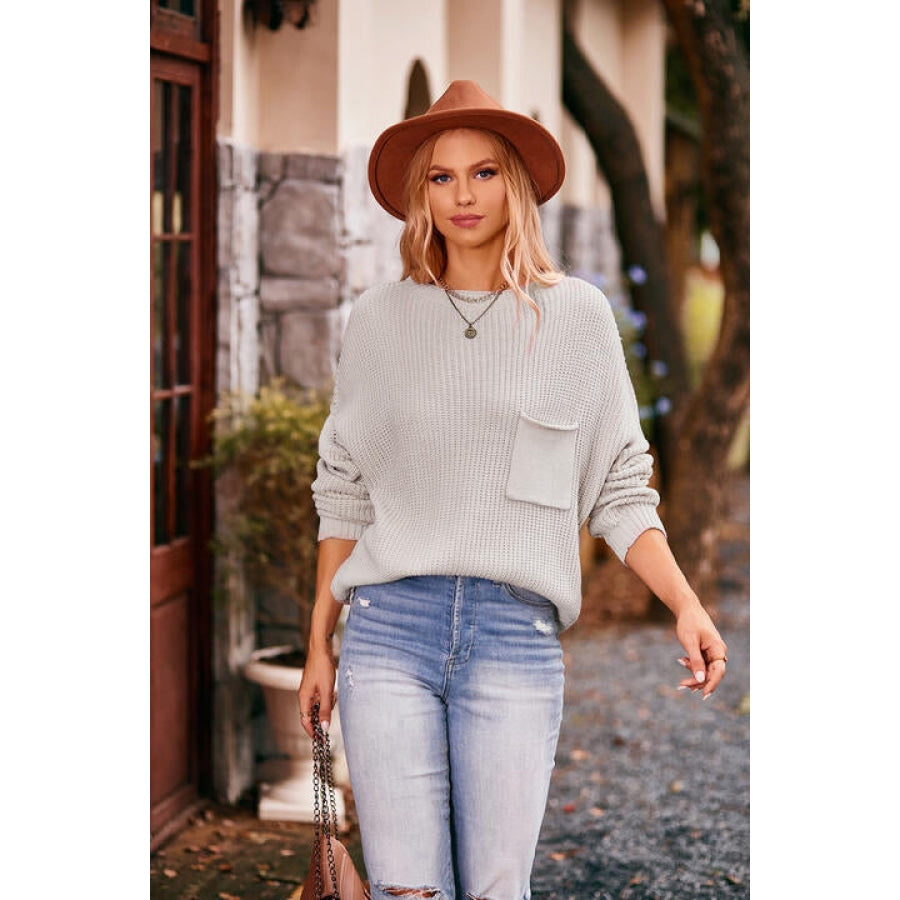 Round Neck Sweater with Pocket Light Gray / S