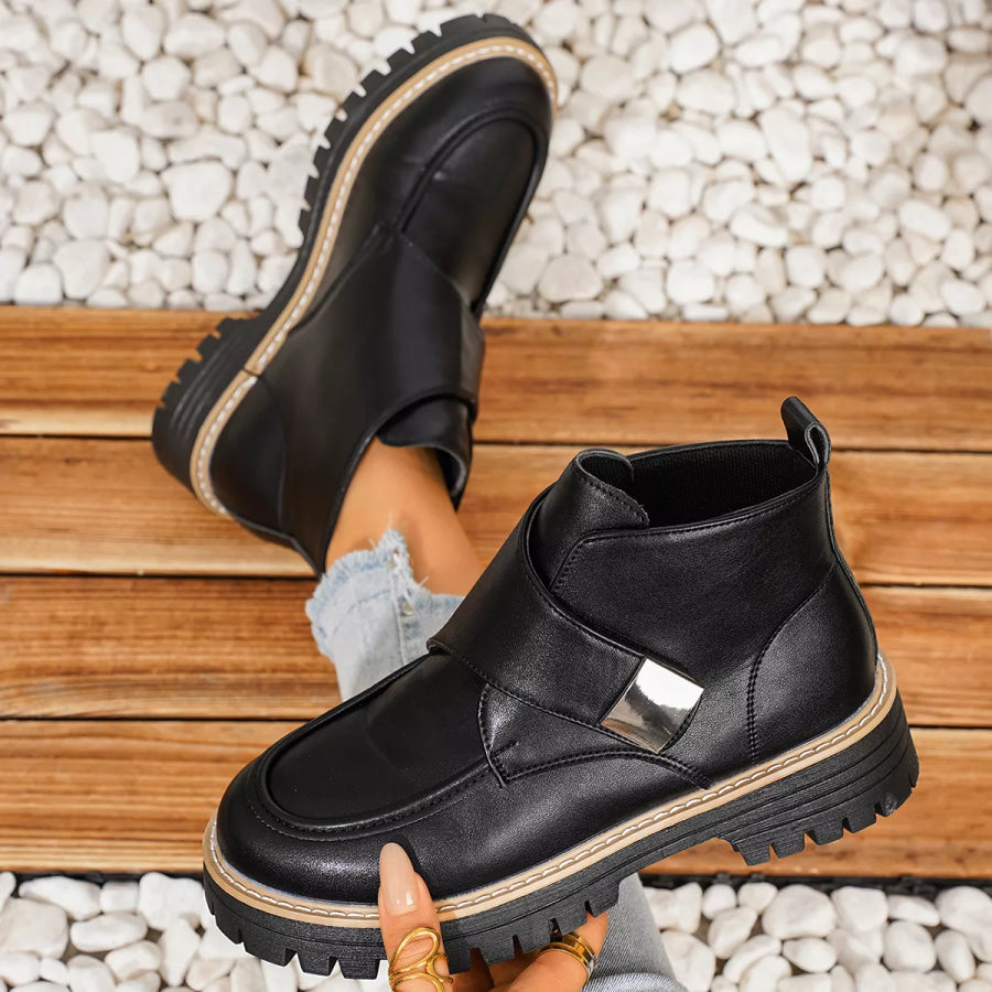 Round Toe Block Heels Boots Apparel and Accessories