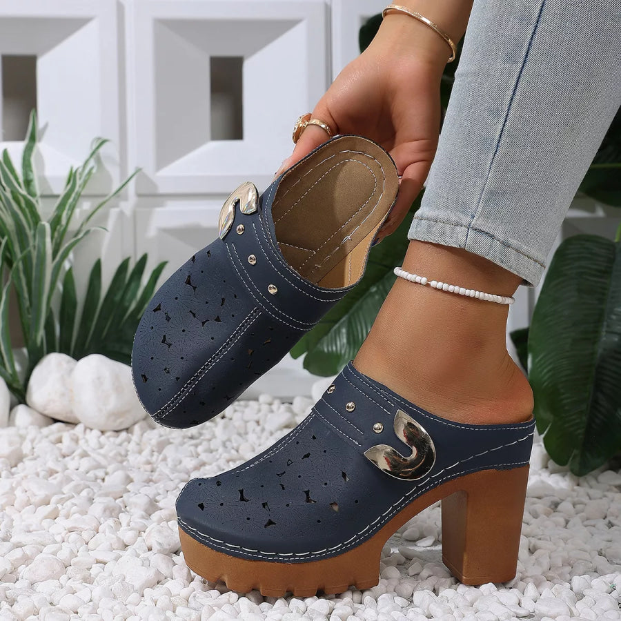 Round Toe Block Heels Sandals Apparel and Accessories