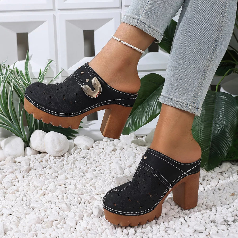 Round Toe Block Heels Sandals Apparel and Accessories