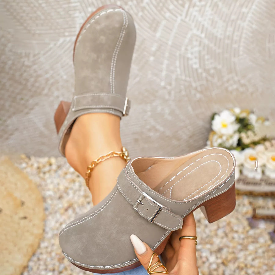 Round Toe Block Heels Sandals Apparel and Accessories