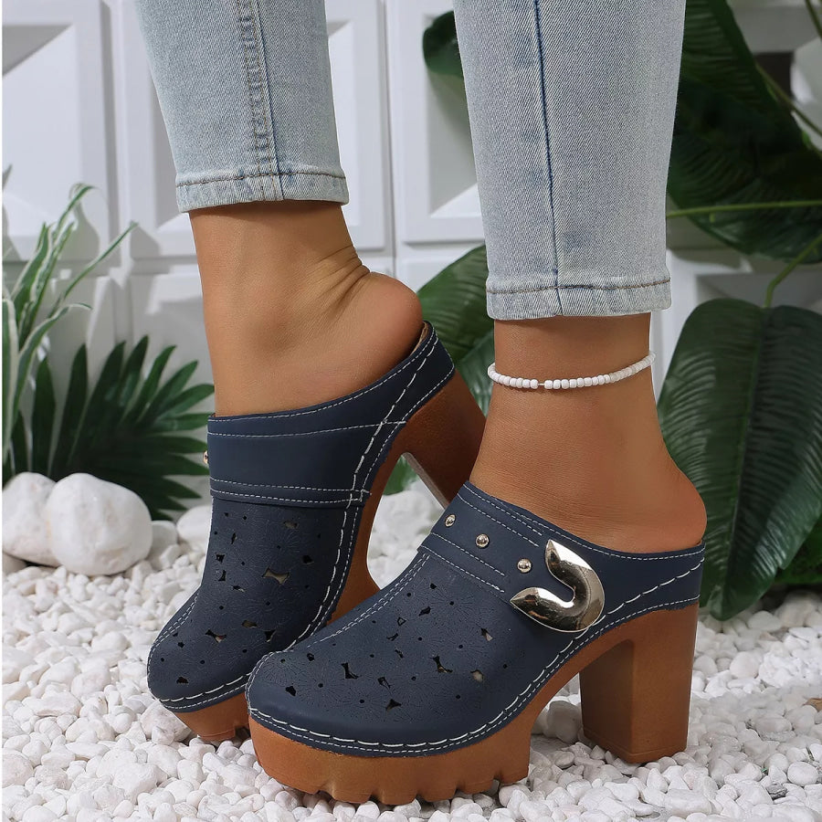 Round Toe Block Heels Sandals Apparel and Accessories