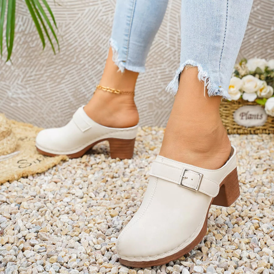 Round Toe Block Heels Sandals Apparel and Accessories
