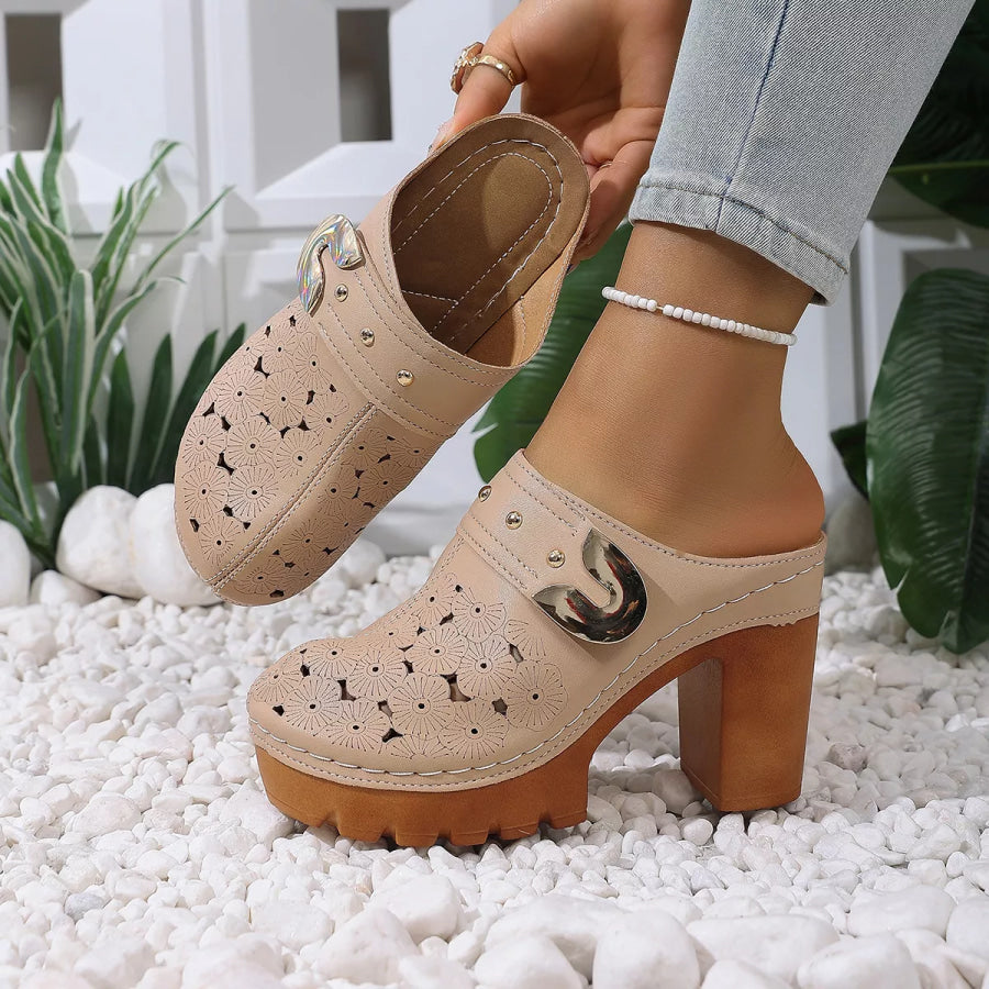 Round Toe Block Heels Sandals Apparel and Accessories