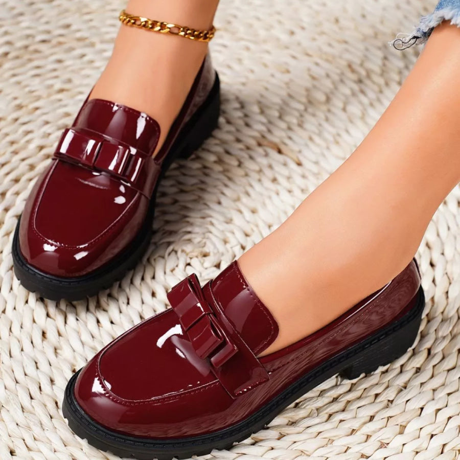 Round Toe Bow Loafers Apparel and Accessories