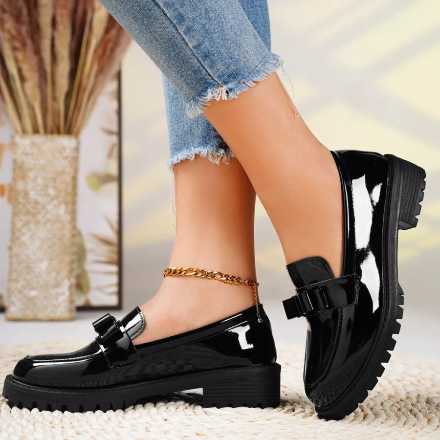 Round Toe Bow Loafers Black / 36 Apparel and Accessories