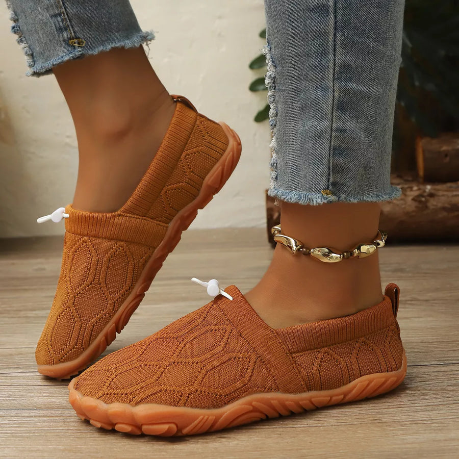 Round Toe Breathable Slip-Ons Apparel and Accessories