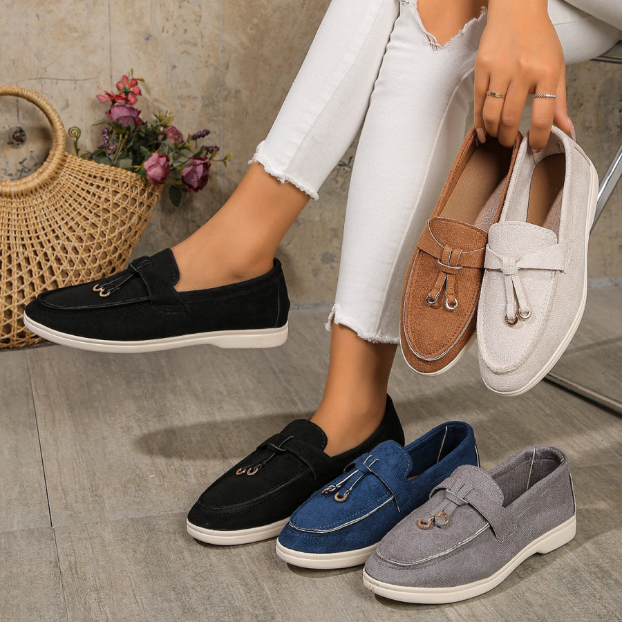Round Toe Flat Slip-Ons Apparel and Accessories