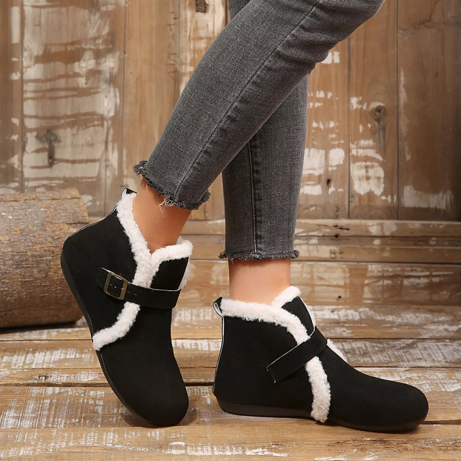 Round Toe Flats Boots Apparel and Accessories