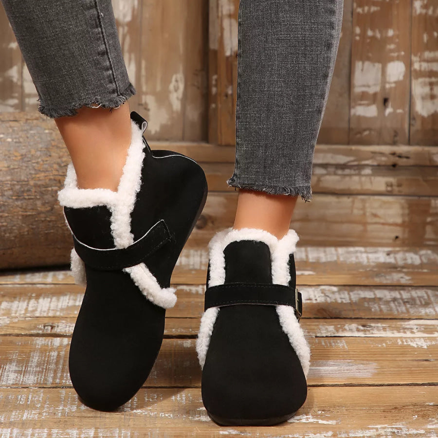 Round Toe Flats Boots Apparel and Accessories