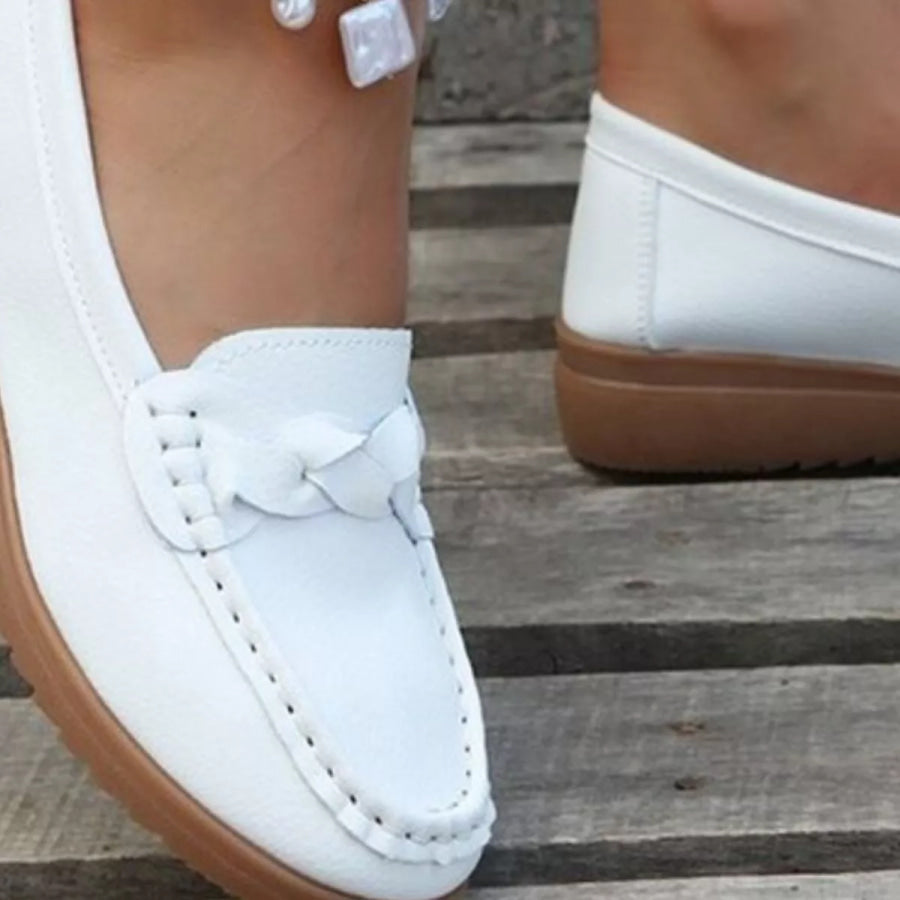 Round Toe Flats Slip-Ons Apparel and Accessories