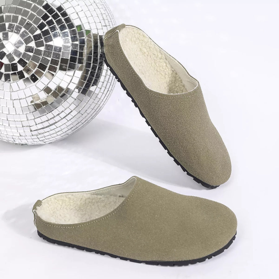 Round Toe Flats Slippers Apparel and Accessories