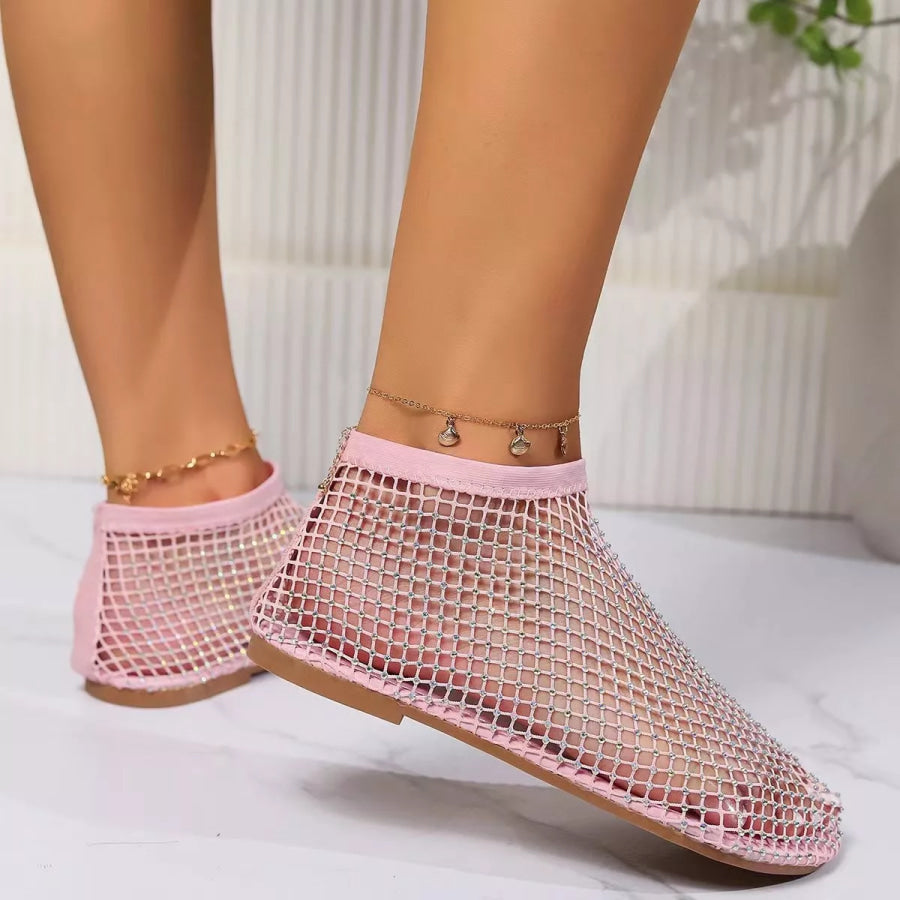 Round Toe Hollow Out Slip-Ons Apparel and Accessories