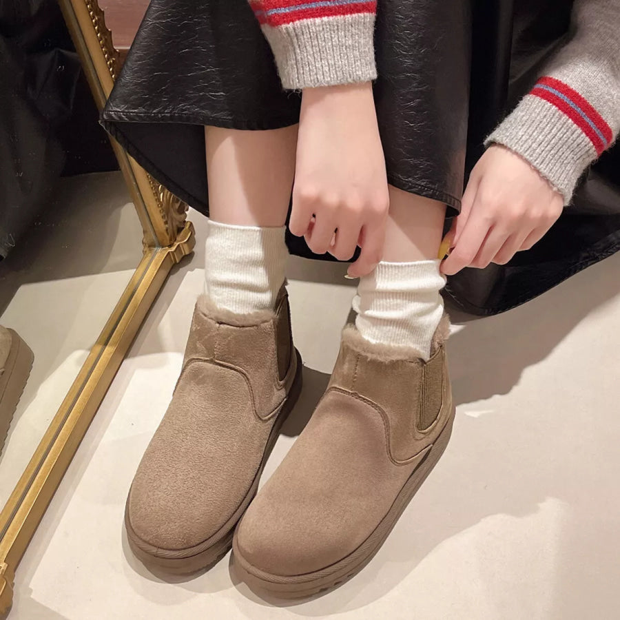 Round Toe Platform Boots Apparel and Accessories