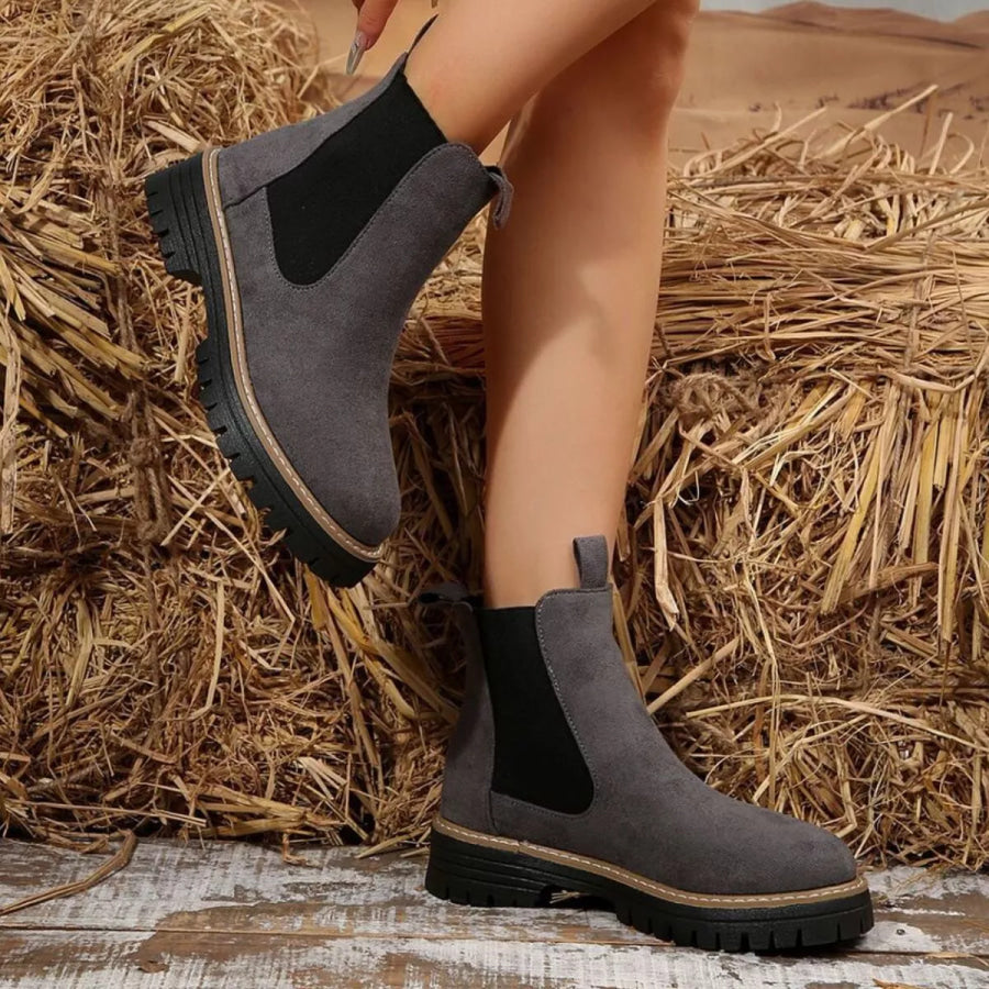 Round Toe Platform Boots Apparel and Accessories