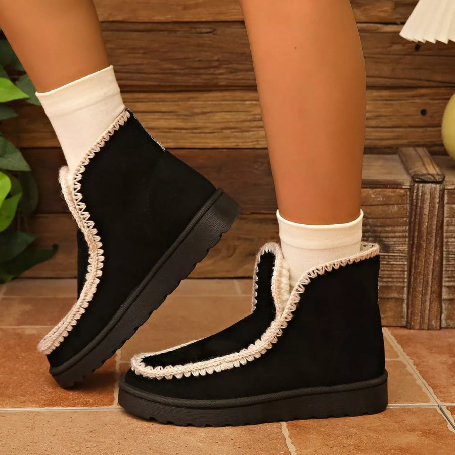 Round Toe Platform Boots Black / 36 Apparel and Accessories