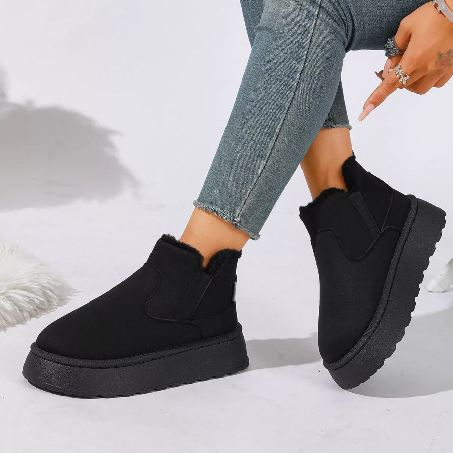 Round Toe Platform Boots Black / 36 Apparel and Accessories