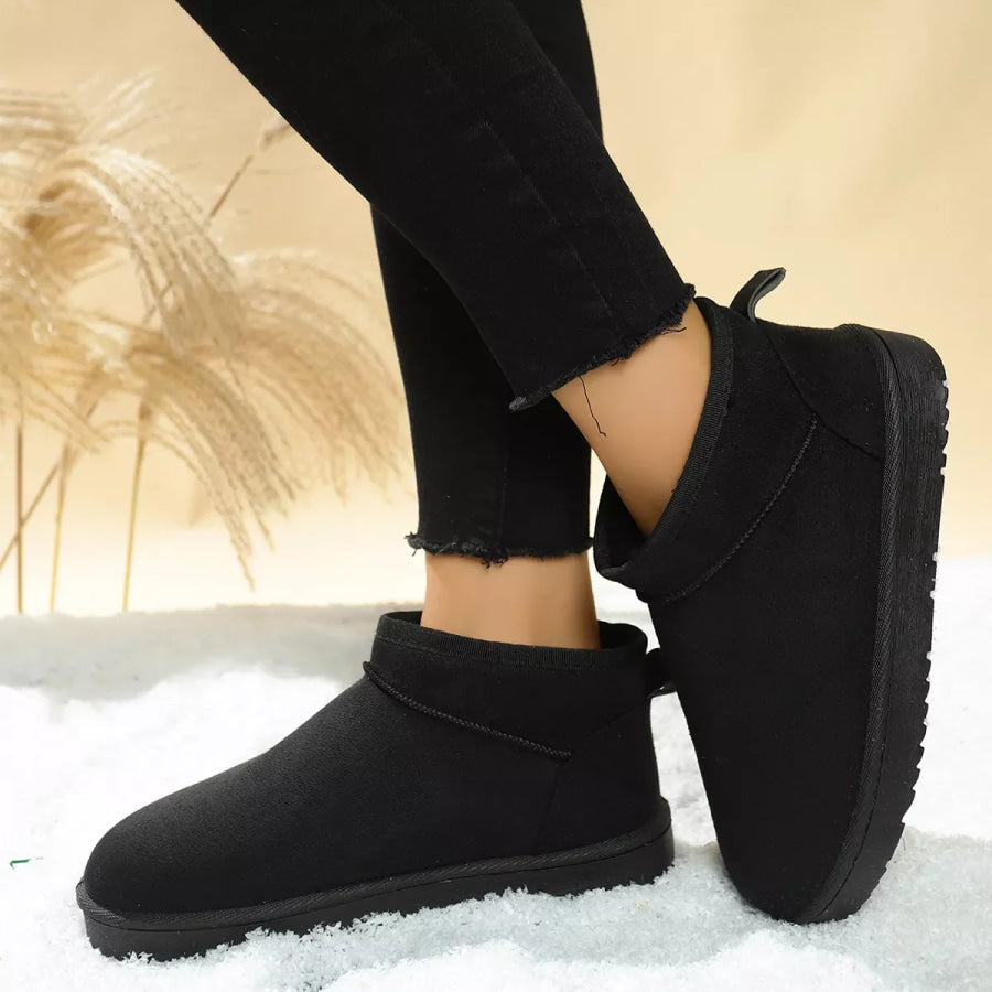 Round Toe Platform Boots Apparel and Accessories