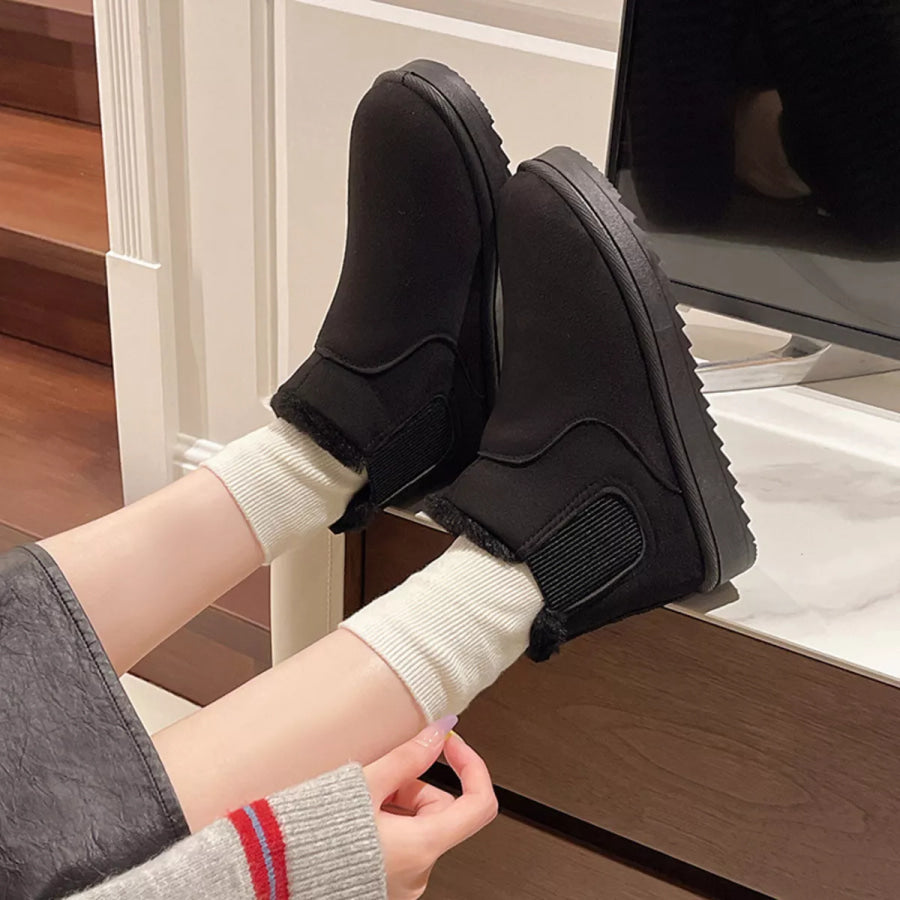 Round Toe Platform Boots Black / 36 Apparel and Accessories