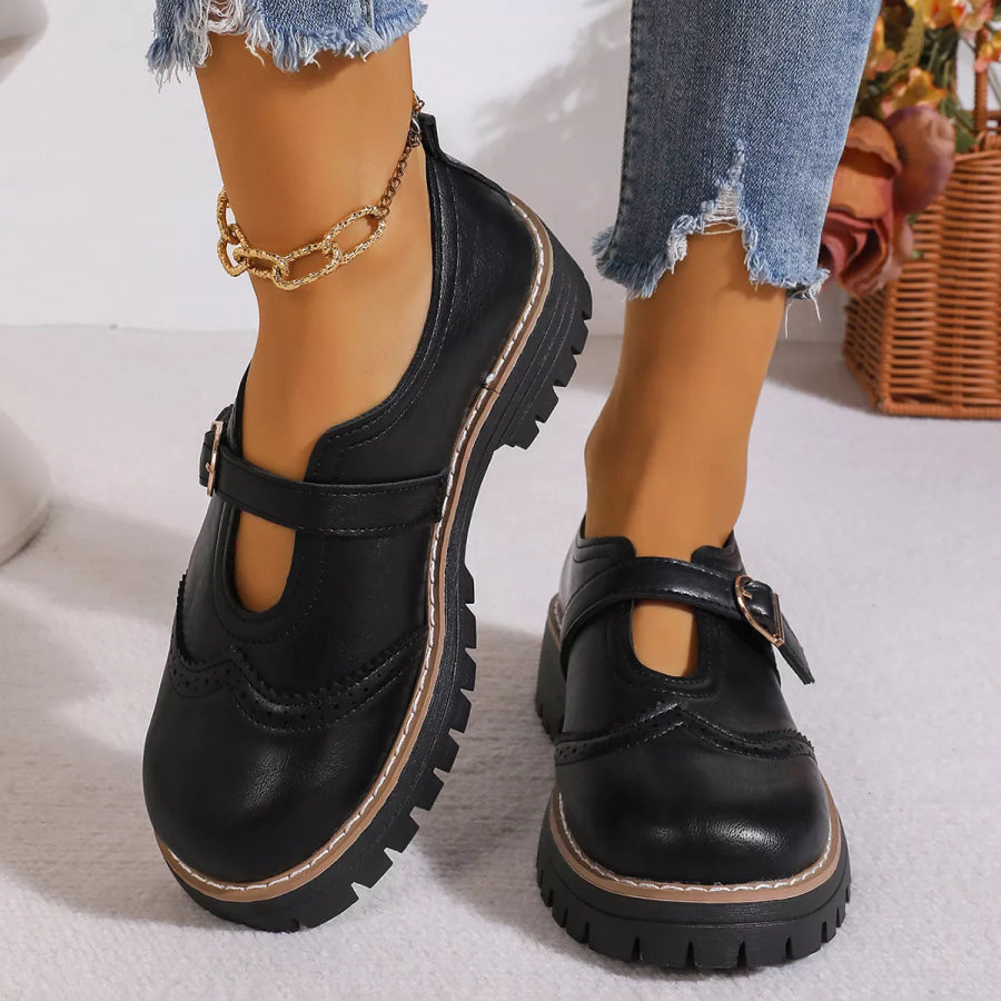 Round Toe Platform Loafers Black / 36 Apparel and Accessories