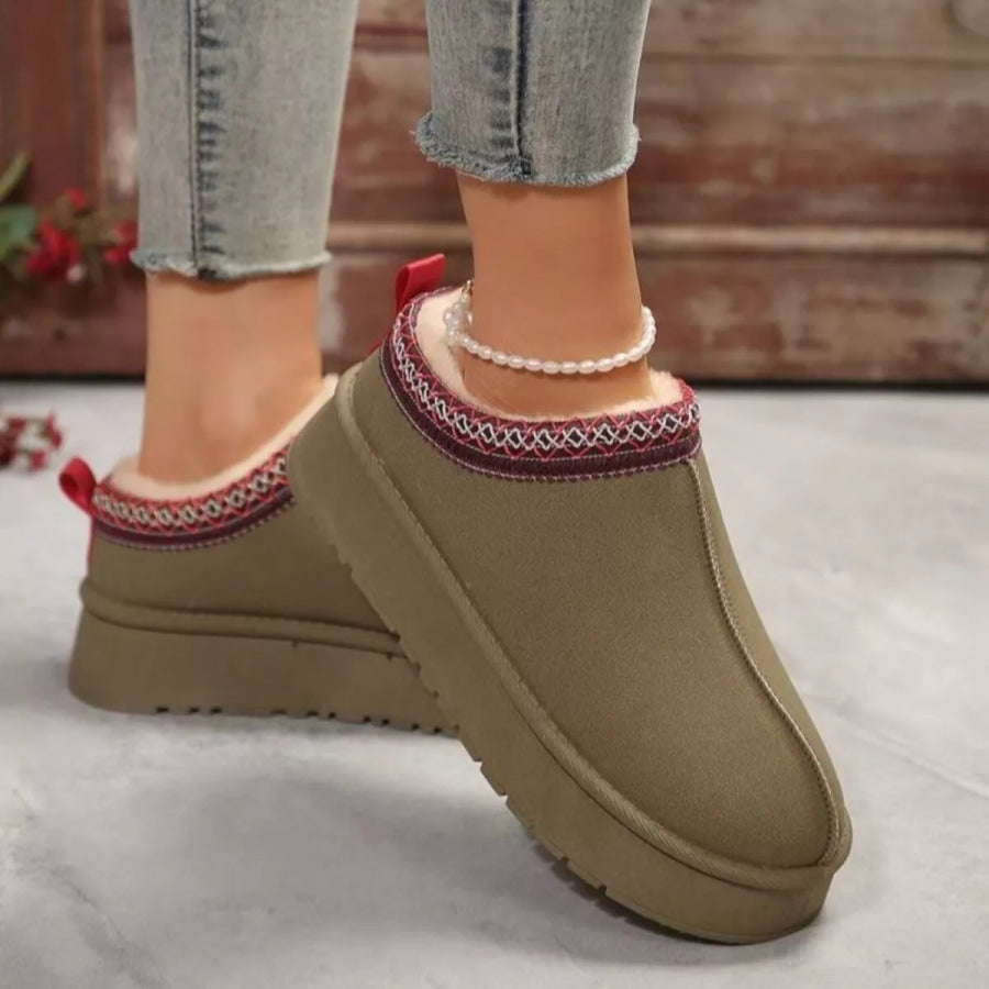 Round Toe Platform Slip-Ons Green / 36 Apparel and Accessories
