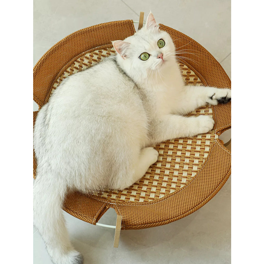 Round Woven Elevated Pet Bed Caramel / ONESIZE Apparel and Accessories