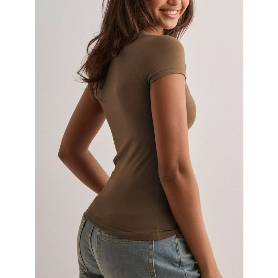 Ruched Short Sleeve Fitted T-Shirt Apparel and Accessories
