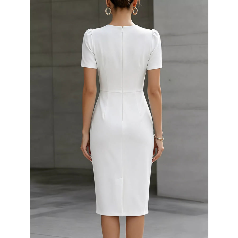 Ruched Short Sleeve Midi Dress Apparel and Accessories