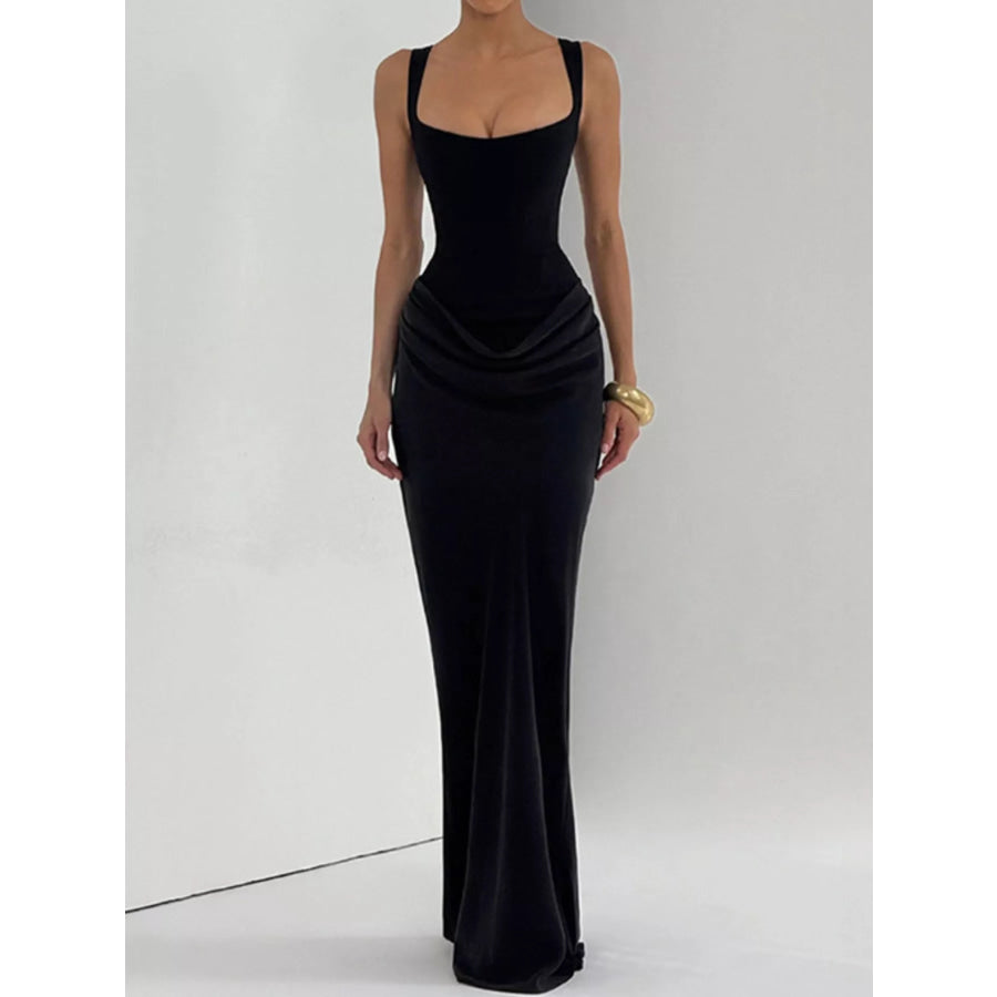 Ruched Sleeveless Maxi Dress Apparel and Accessories