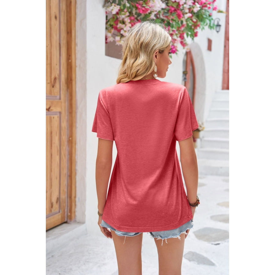 Ruched V-Neck Short Sleeve Tee