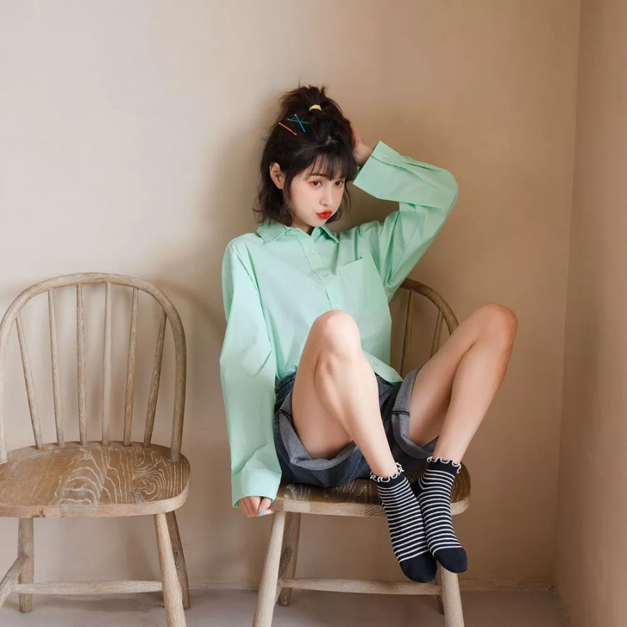 Ruffle Edge Ankle Socks Apparel and Accessories