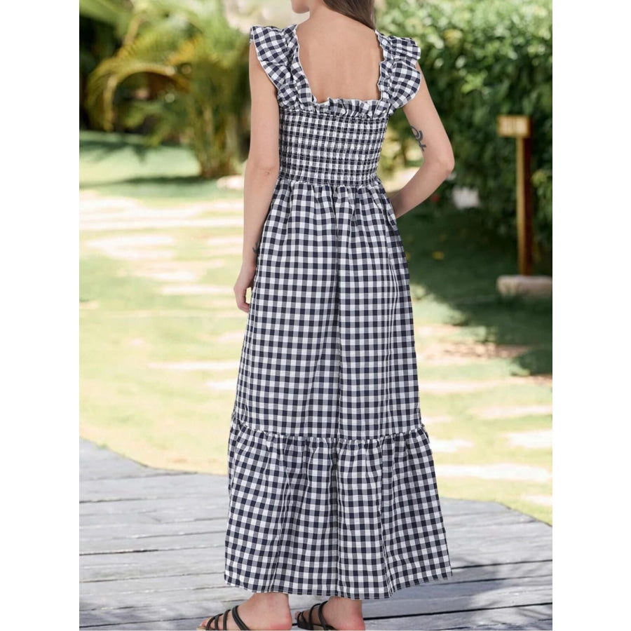 Ruffled Sleeveless Gingham Midi Dress Apparel and Accessories