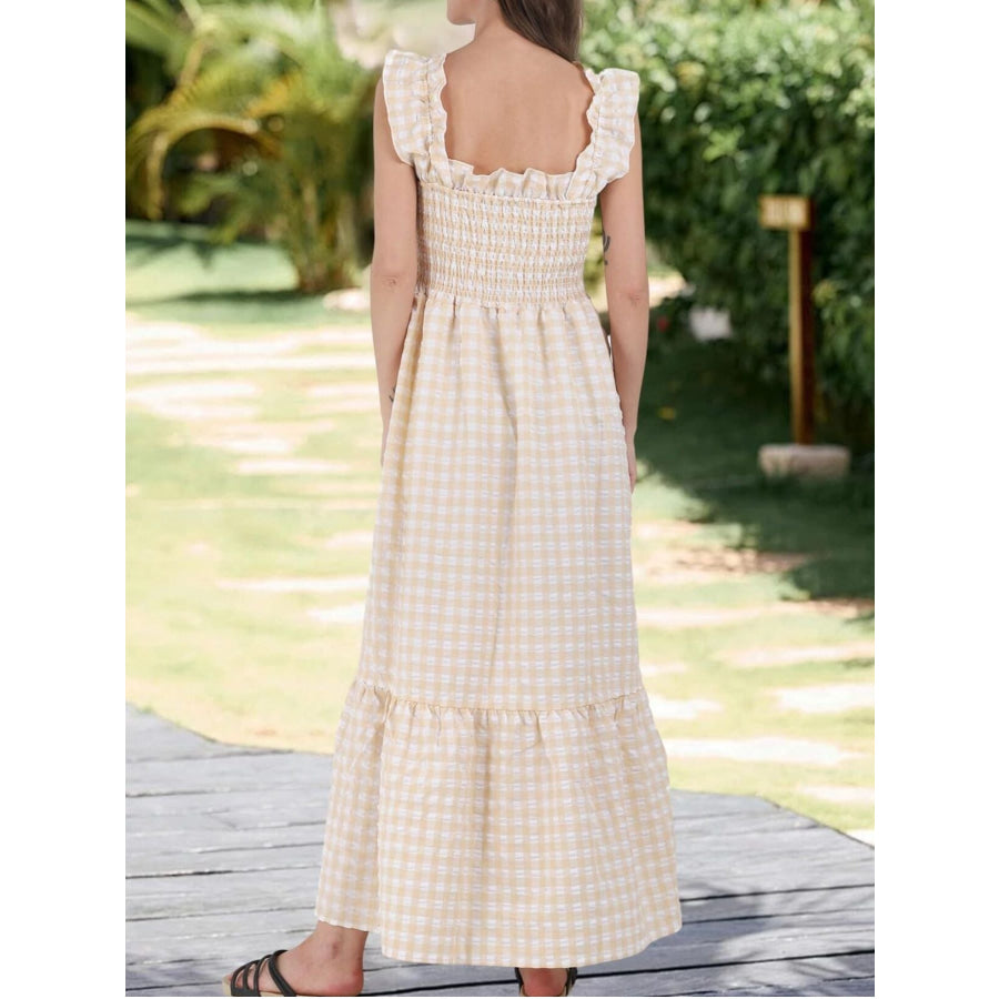 Ruffled Sleeveless Gingham Midi Dress Apparel and Accessories