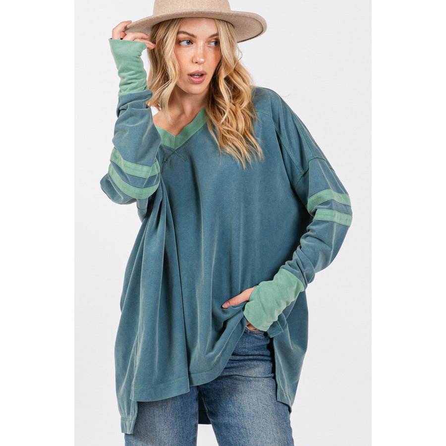 SAGE + FIG Mineral Wash Side Slit Contrast Top Apparel and Accessories