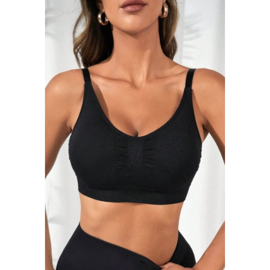 Scoop Neck Cropped Active Bra Black / S