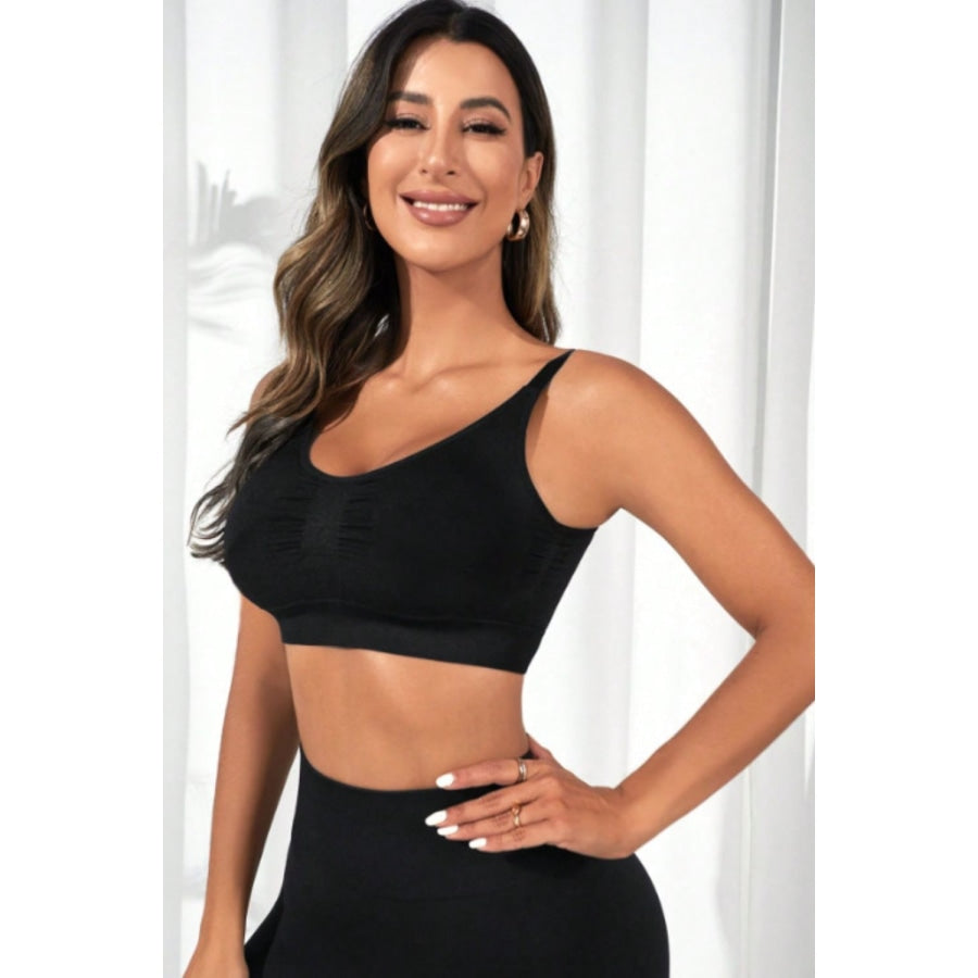 Scoop Neck Cropped Active Bra