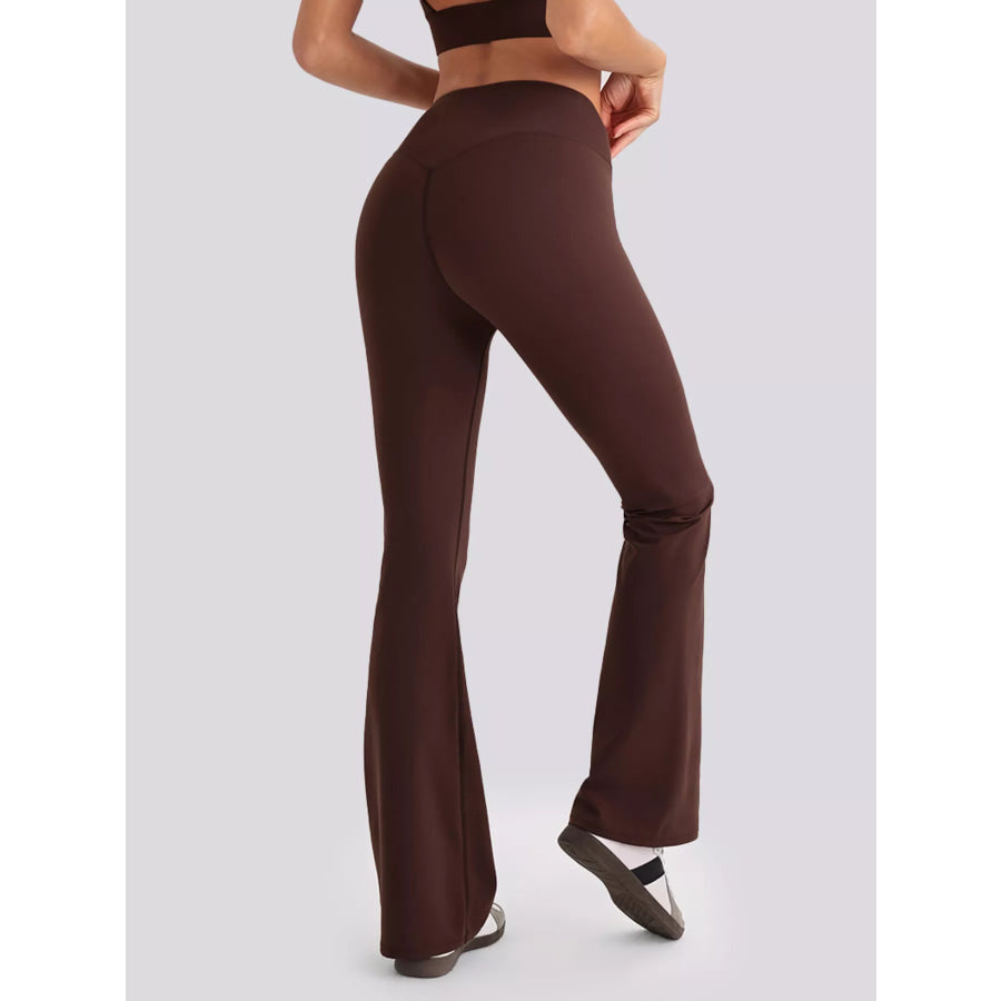Seamless Criss-Cross V-Neck Tank and Leggings Active Set Apparel and Accessories