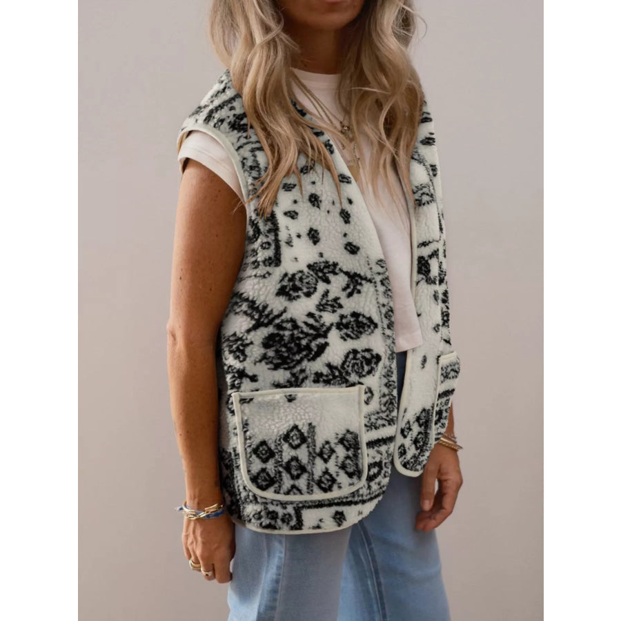 Sherpa Paisley Print Pocketed Western Fashion Vest Jacket Apparel and Accessories