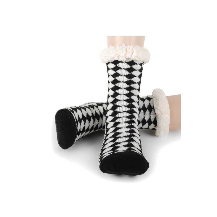 NEW! Sherpa Socks! Fun Prints to Keep Toesies Cosy!