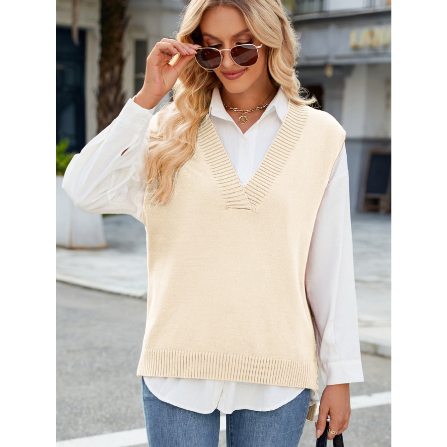 Side Slit V-Neck Sweater Vest Cream / S Apparel and Accessories