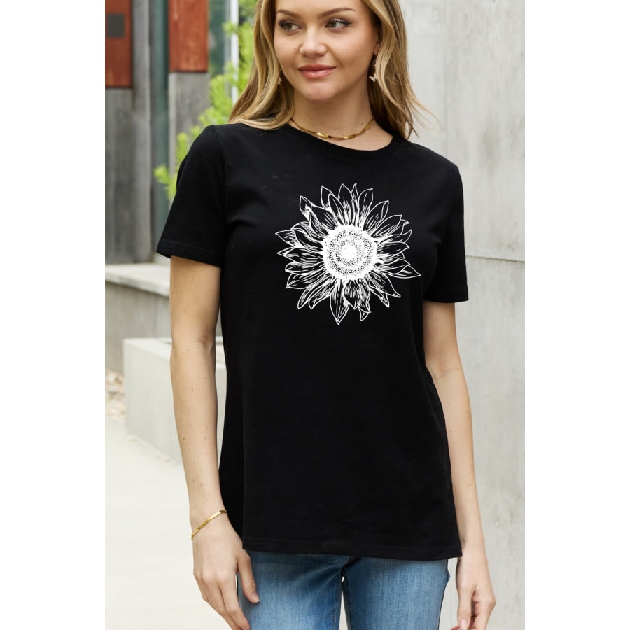 Simply Love Full Size Sunflower Graphic Cotton Tee