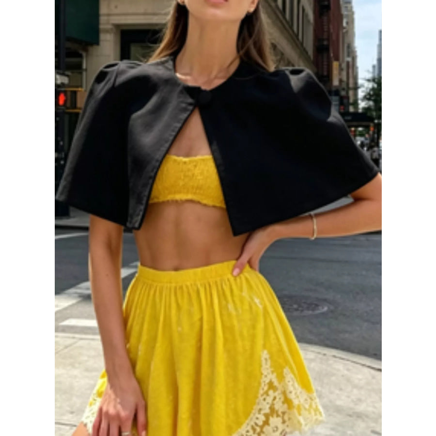 Single Button Closure Cropped Cape Black / S Apparel and Accessories