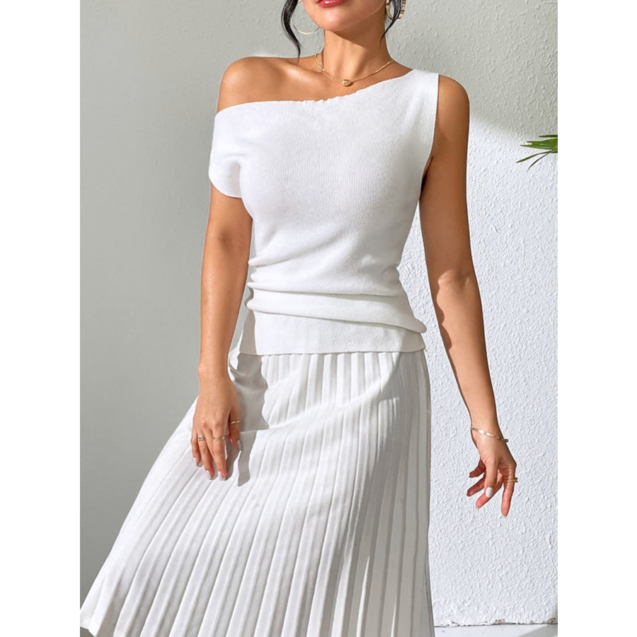 Single Shoulder Short Sleeve Knit Top Apparel and Accessories