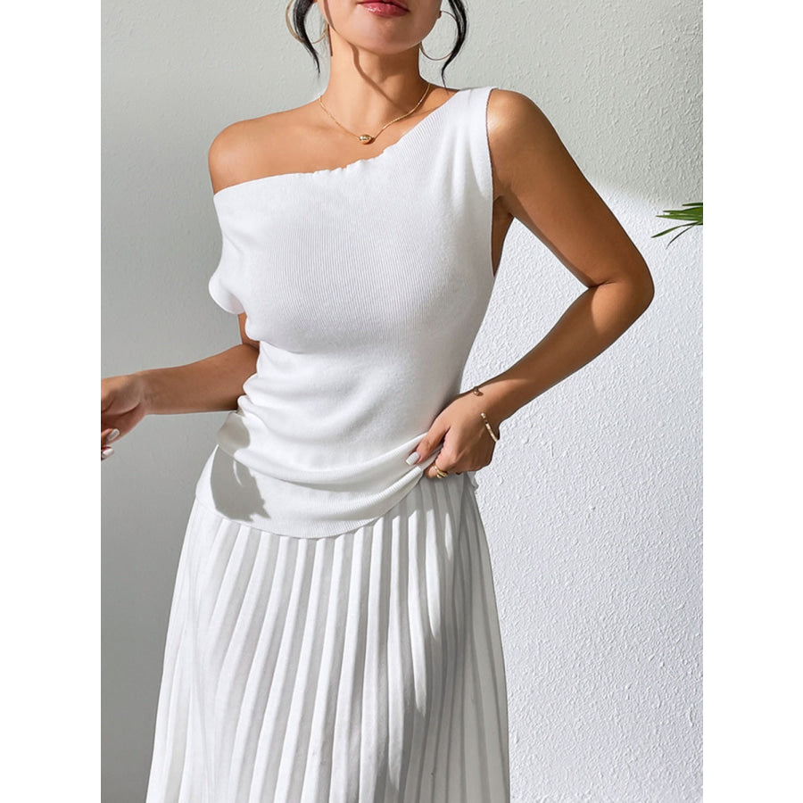 Single Shoulder Short Sleeve Knit Top White / S Apparel and Accessories