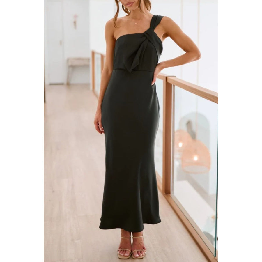 Single Shoulder Sleeveless Maxi Dress Apparel and Accessories