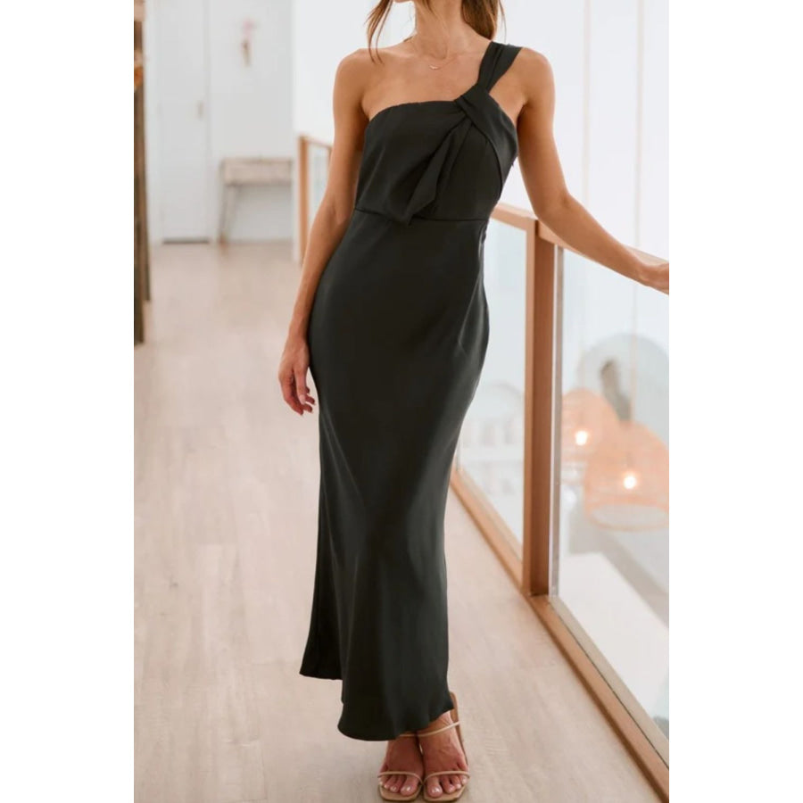 Single Shoulder Sleeveless Maxi Dress Apparel and Accessories